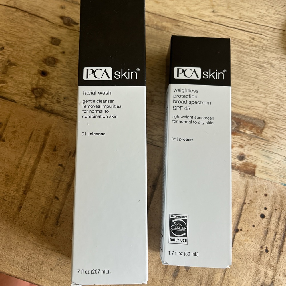 Facial Wash and Sunscreen Set - Black and White